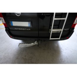 Marchepied arrière fixe de ferrure d'attelage 680X165 GAUCHE Renault Master XDD L2H2