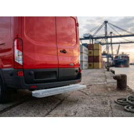 Marchepied arrière fixe sans ferrure d'attelage 1300X200 FORD Transit 2T L2H2