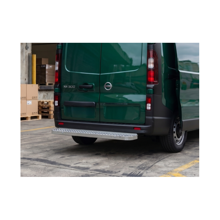 Marchepied arrière fixe sans ferrure d'attelage 1300X200 NISSAN NV 300 PRIMASTAR L2H1