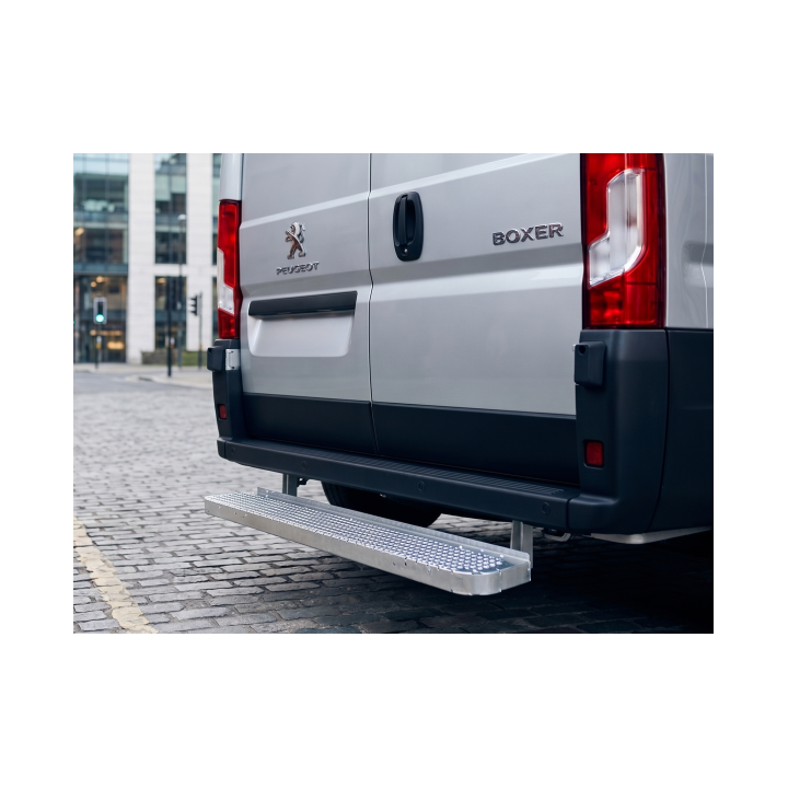 Marchepied arrière fixe sans ferrure d'attelage 1300X200 Peugeot Boxer L4H2
