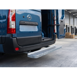 Marchepied arrière fixe sans ferrure d'attelage 1300X200 OPEL Movano III L4H2