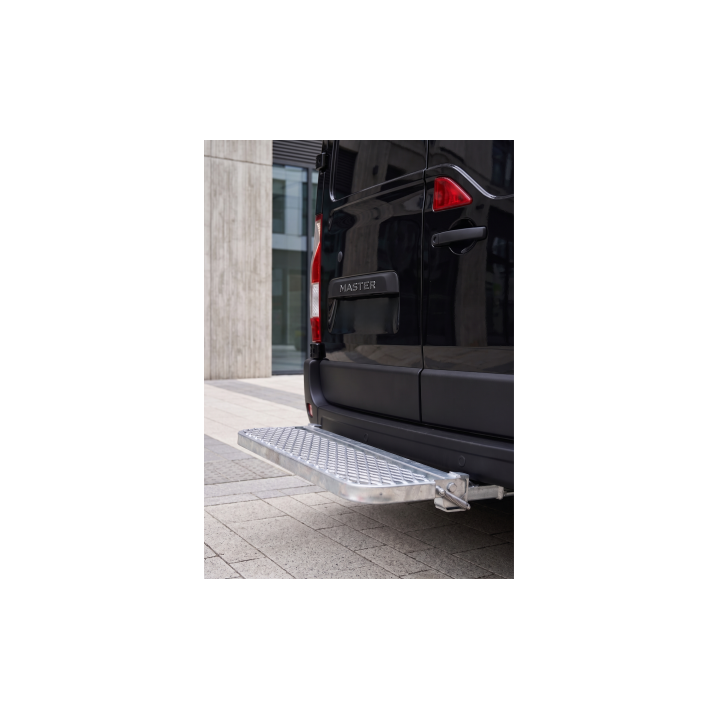Marchepied arrière relevable sans attelage avec radar de recul 1200x200 RENAULT Master III L2H2