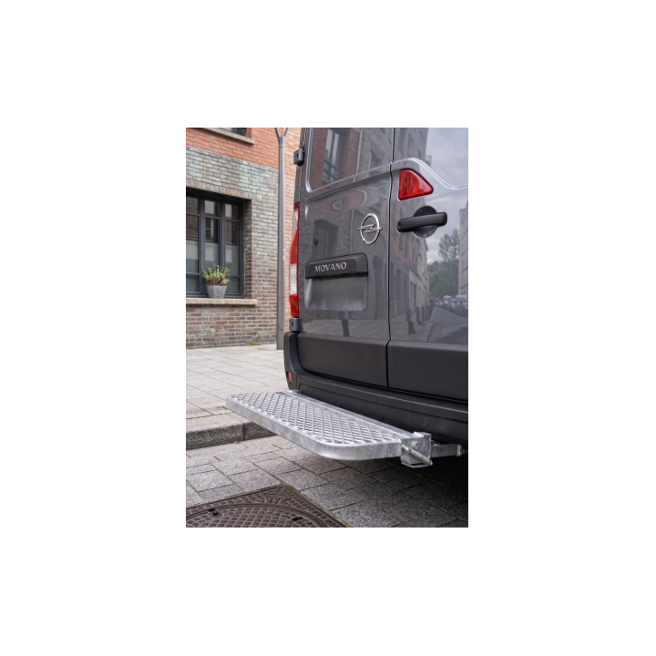 Marchepied arrière relevable sans attelage avec radar de recul 1200x200 OPEL Movano III L1H1