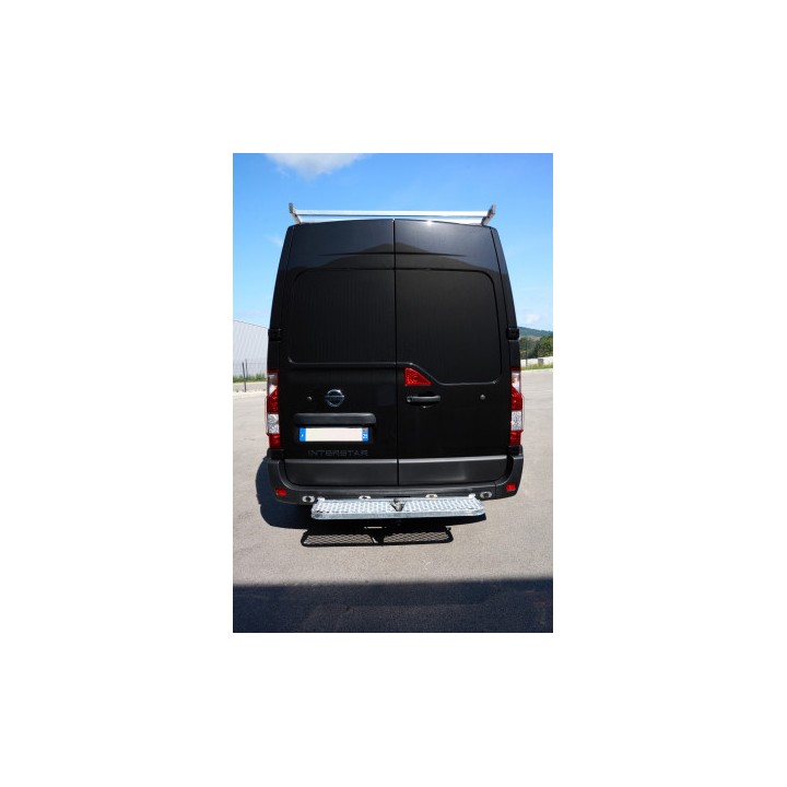 Marchepied arrière de ferrure relevable sans radar de recul 1200x200 RENAULT Master III L3H3 propulsion
