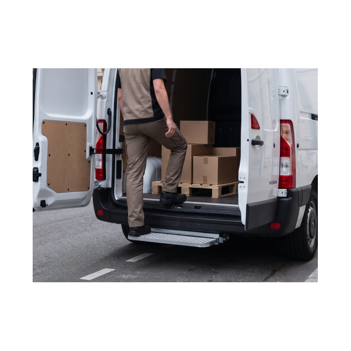 Marchepied arrière rétractable 650x250 NISSAN NV 400 III INTERSTAR L4H2